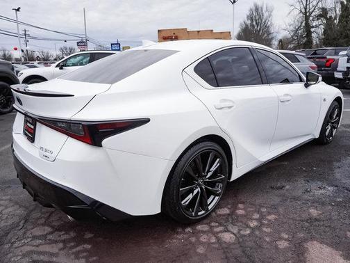 2022 Lexus IS 350 F Sport