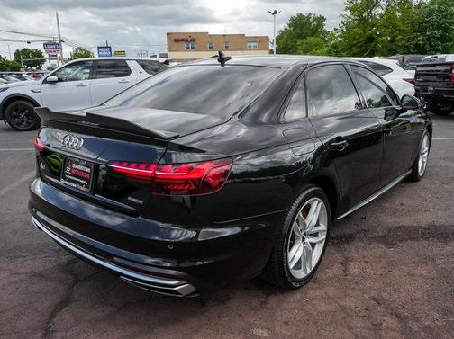 Mythos Black Metallic 2021 Audi A4 45 S line Premium Plus