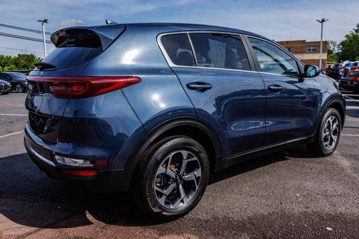 2022 Kia Sportage LX