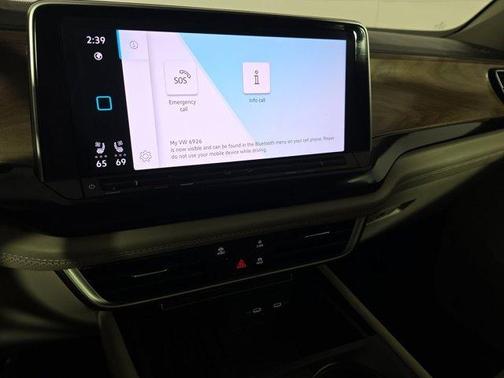 2025 Volkswagen Atlas 2.0T SE