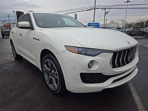 2021 Maserati Levante Base