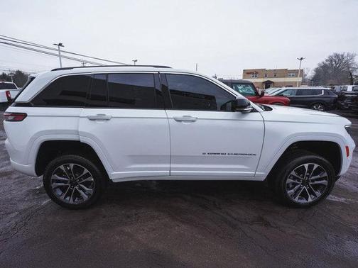 2024 Jeep Grand Cherokee 4xe Overland