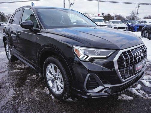 2025 Audi Q3 45 S line Premium