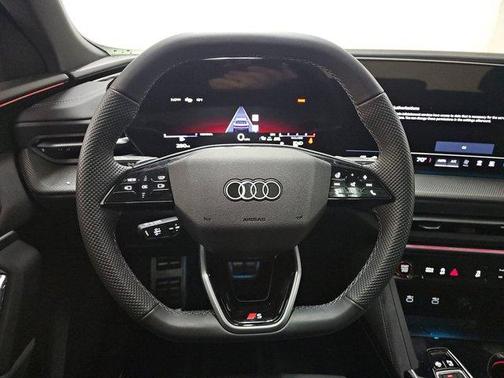 2025 Audi SQ5 3.0T quattro Premium