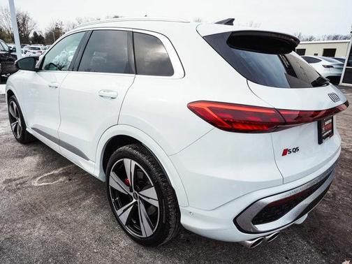 2025 Audi SQ5 3.0T quattro Premium