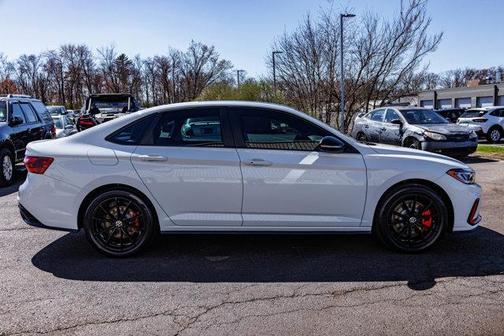 2025 Volkswagen Jetta GLI 2.0T Autobahn