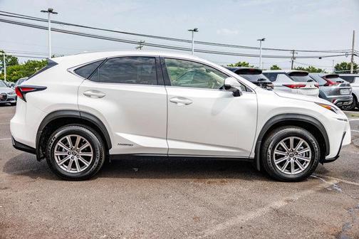 2021 Lexus NX 300h 300H