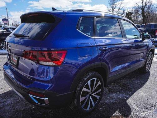 2022 Volkswagen Taos 1.5T SE