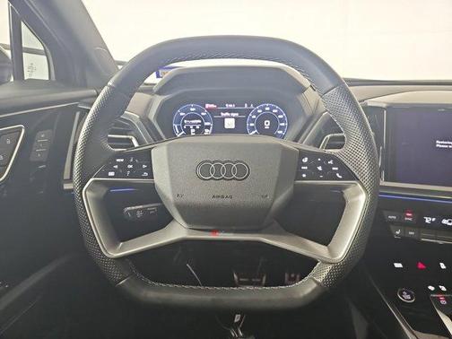 2024 Audi Q4 e-tron 55 quattro Premium