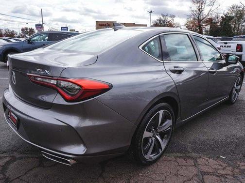 2025 Acura TLX Technology