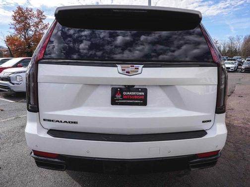 2023 Cadillac Escalade Sport Platinum