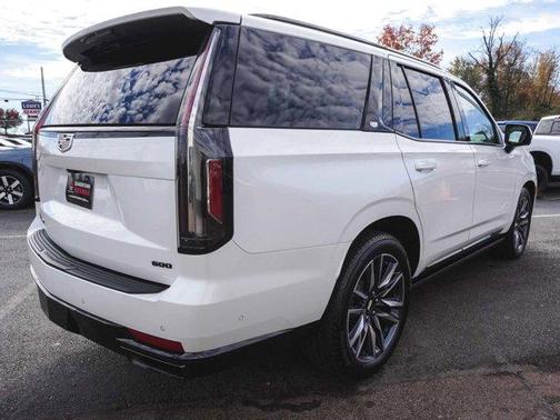 2023 Cadillac Escalade Sport Platinum