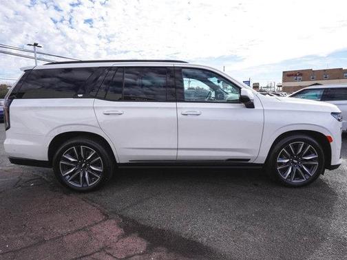 2023 Cadillac Escalade Sport Platinum