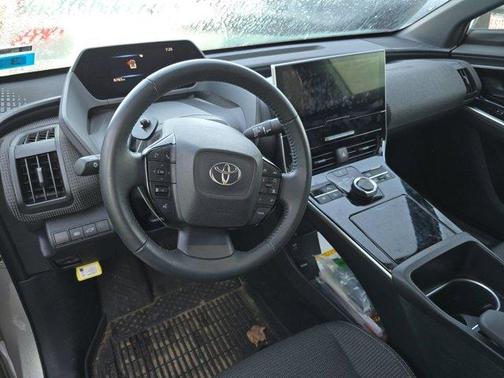 2025 Toyota bZ4X XLE