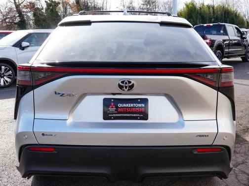 2025 Toyota bZ4X XLE