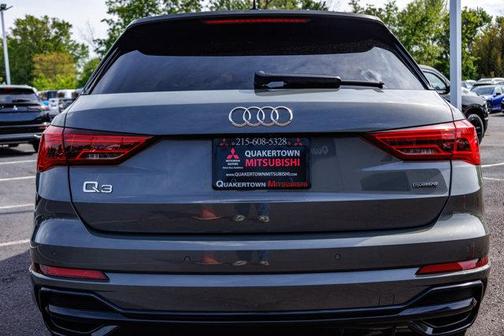 2022 Audi Q3 45 S line Premium