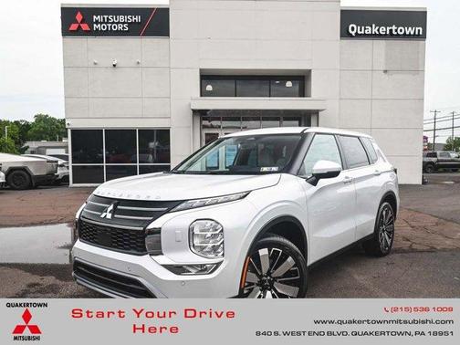 2025 Mitsubishi Outlander SE