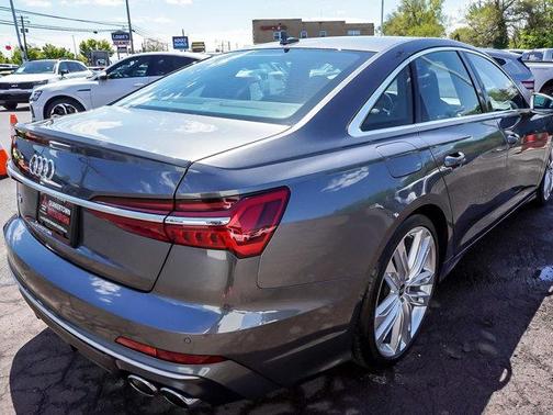 Daytona Gray Pearl Effect 2022 Audi S6 2.9T Premium Plus