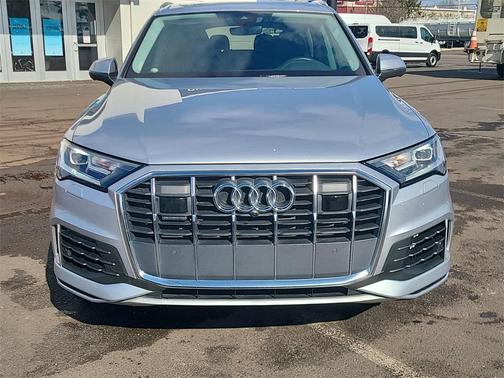 2022 Audi Q7 55 Premium Plus