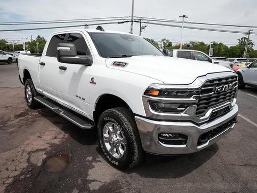 Bright White Clearcoat 2025 RAM 2500 Big Horn