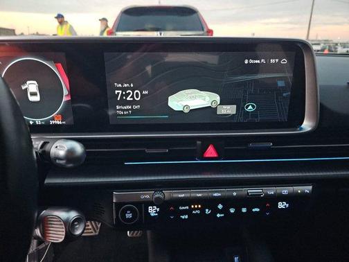 2024 Hyundai IONIQ 6 Limited