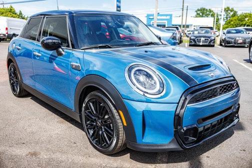 2023 MINI Hardtop Cooper S