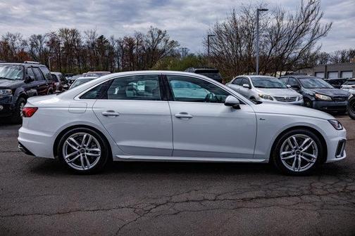 2023 Audi A4 45 S line Premium Plus