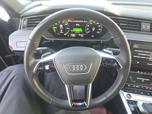 2023 Audi e-tron S Premium Plus