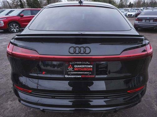 2023 Audi e-tron S Premium Plus