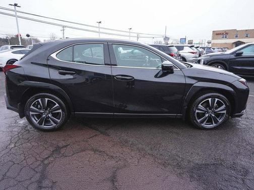 2023 Lexus UX 250h Premium