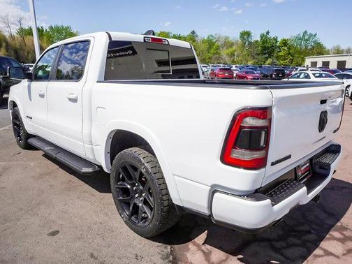 Bright White Clearcoat 2022 RAM 1500 Laramie