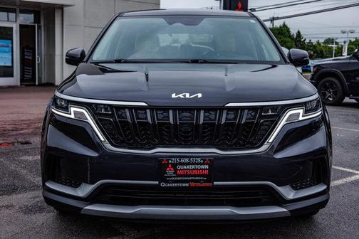 2023 Kia Carnival LX