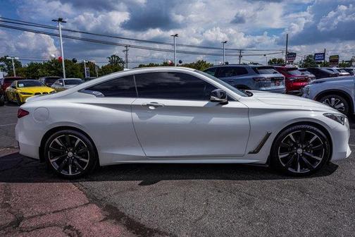 2017 INFINITI Q60 3.0T Premium