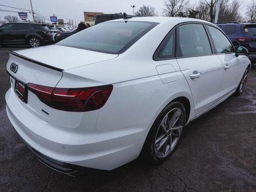 2023 Audi A4 45 S line Premium Plus