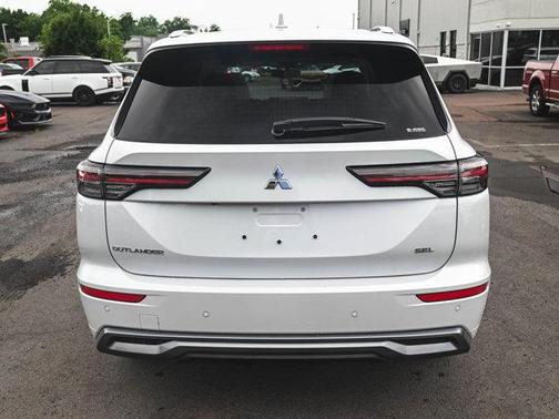 2025 Mitsubishi Outlander SEL