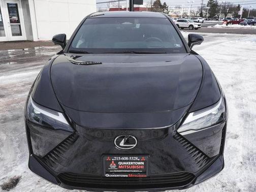 2023 Lexus RZ 450e Luxury
