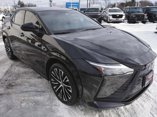 2023 Lexus RZ 450e Luxury