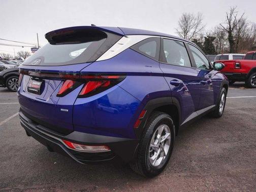 2024 Hyundai TUCSON SE