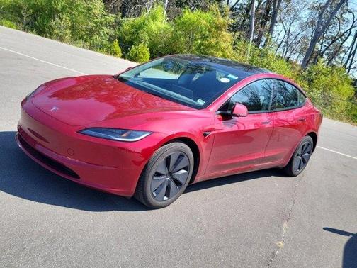 2025 Tesla Model 3 Long Range