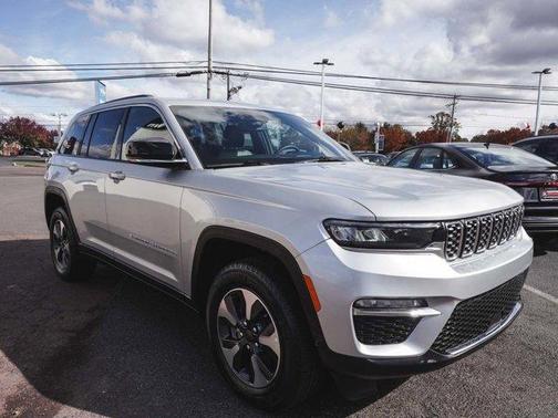 2024 Jeep Grand Cherokee 4xe Base