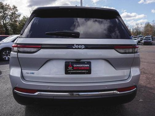 2024 Jeep Grand Cherokee 4xe Base