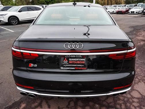 Mythos Black Metallic 2023 Audi S8 4.0T quattro