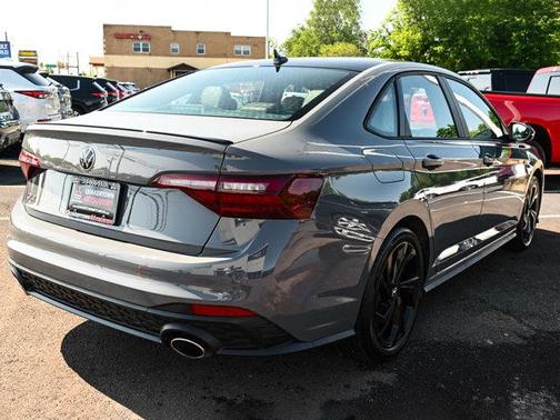 2024 Volkswagen Jetta GLI 2.0T Autobahn