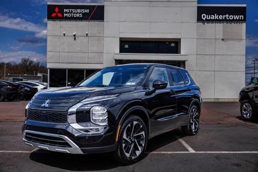 2022 Mitsubishi Outlander SE