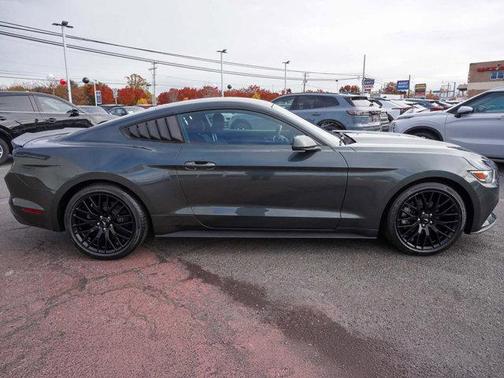 2015 Ford Mustang V6