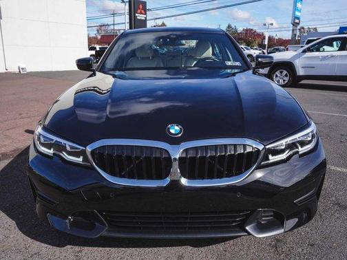 2022 BMW 330 i xDrive