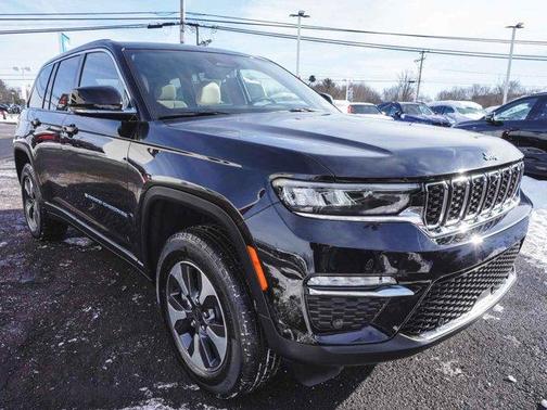 2022 Jeep Grand Cherokee 4xe Base