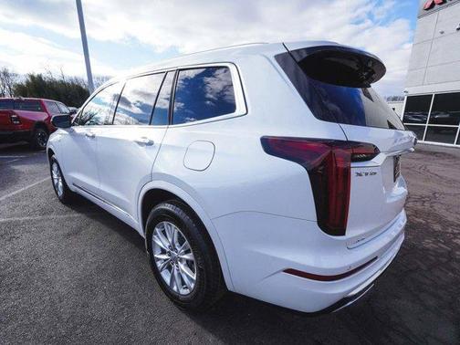 2024 Cadillac XT6 Luxury AWD