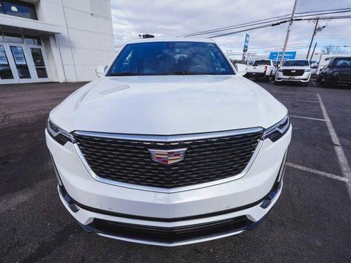 2024 Cadillac XT6 Luxury AWD