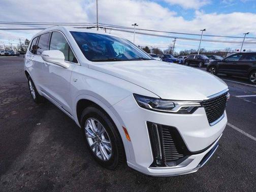 2024 Cadillac XT6 Luxury AWD